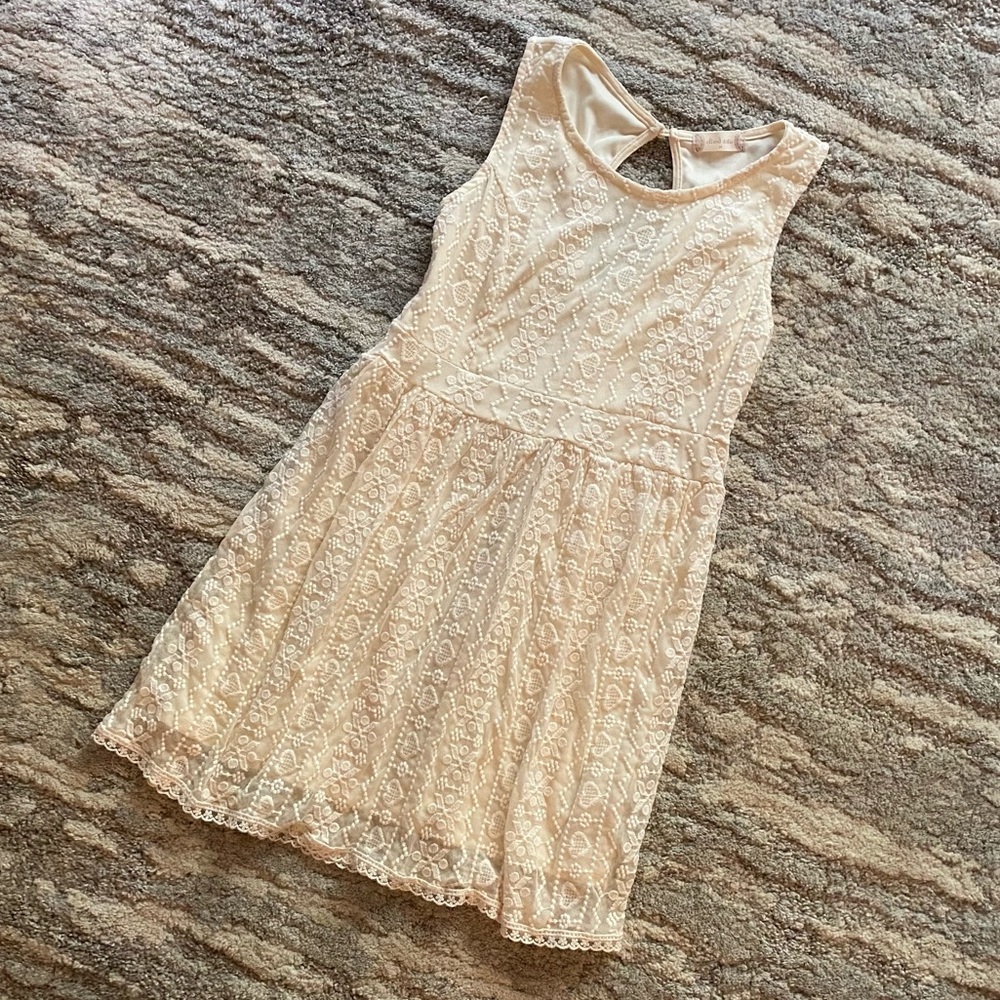 LIKE NEW - Alter’d State Lace Dress - M - Cream